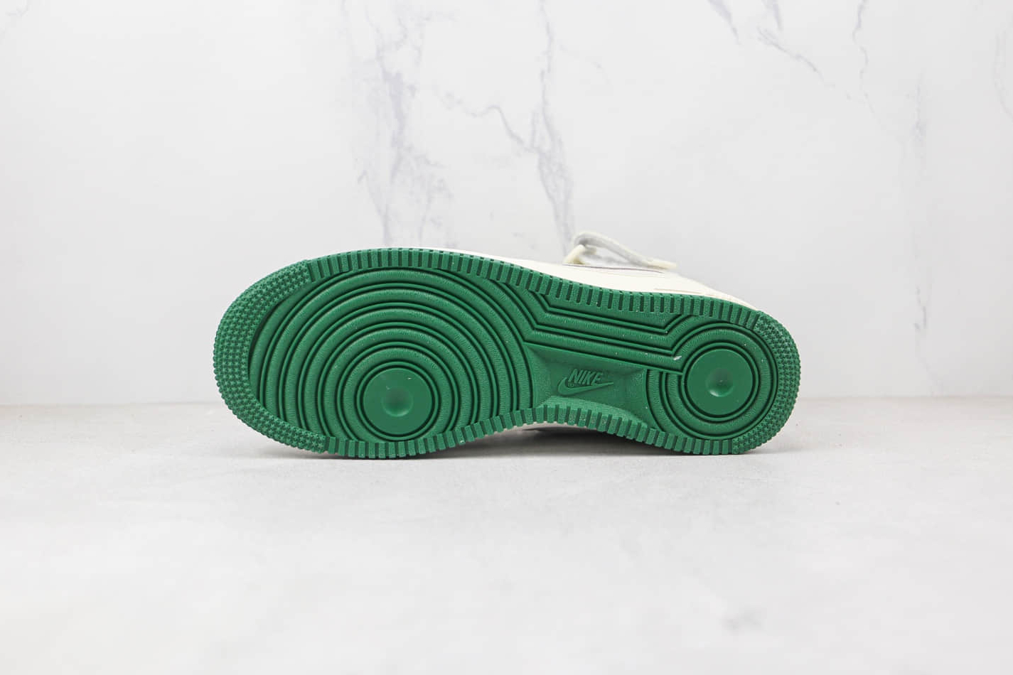 Nike Air Force 1 07 Mid Gypsophila White Green Pink GY3368-308 - Stylish and Vibrant Sneakers for Women Nike Air Force 1 07 Mid Gypsophila White Green Pink GY3368-308 - Stylish and Vibrant Sneakers for Women