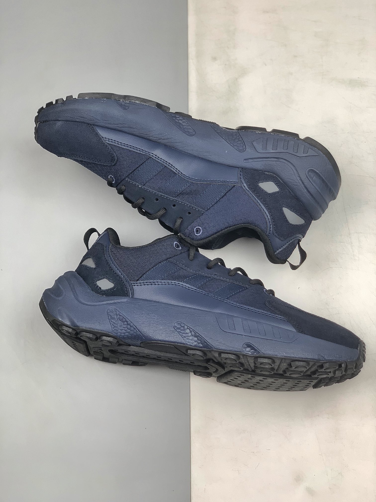 Adidas ZX 22 Boost Shadow Navy GY6711 – Stylish and Versatile Athletic Footwear Adidas ZX 22 Boost Shadow Navy GY6711 – Stylish and Versatile Athletic Footwear