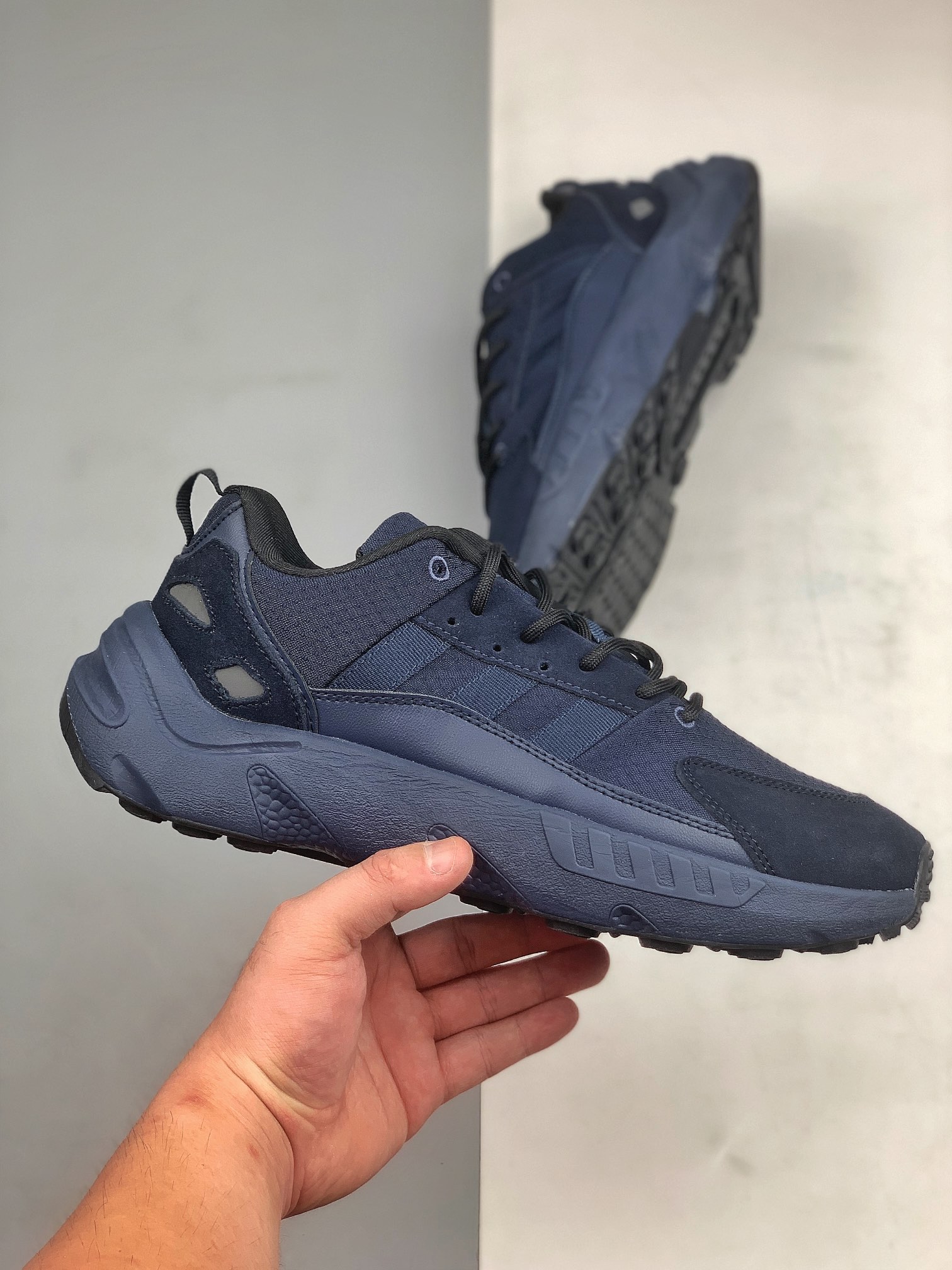 Adidas ZX 22 Boost Shadow Navy GY6711 – Stylish and Versatile Athletic Footwear Adidas ZX 22 Boost Shadow Navy GY6711 – Stylish and Versatile Athletic Footwear