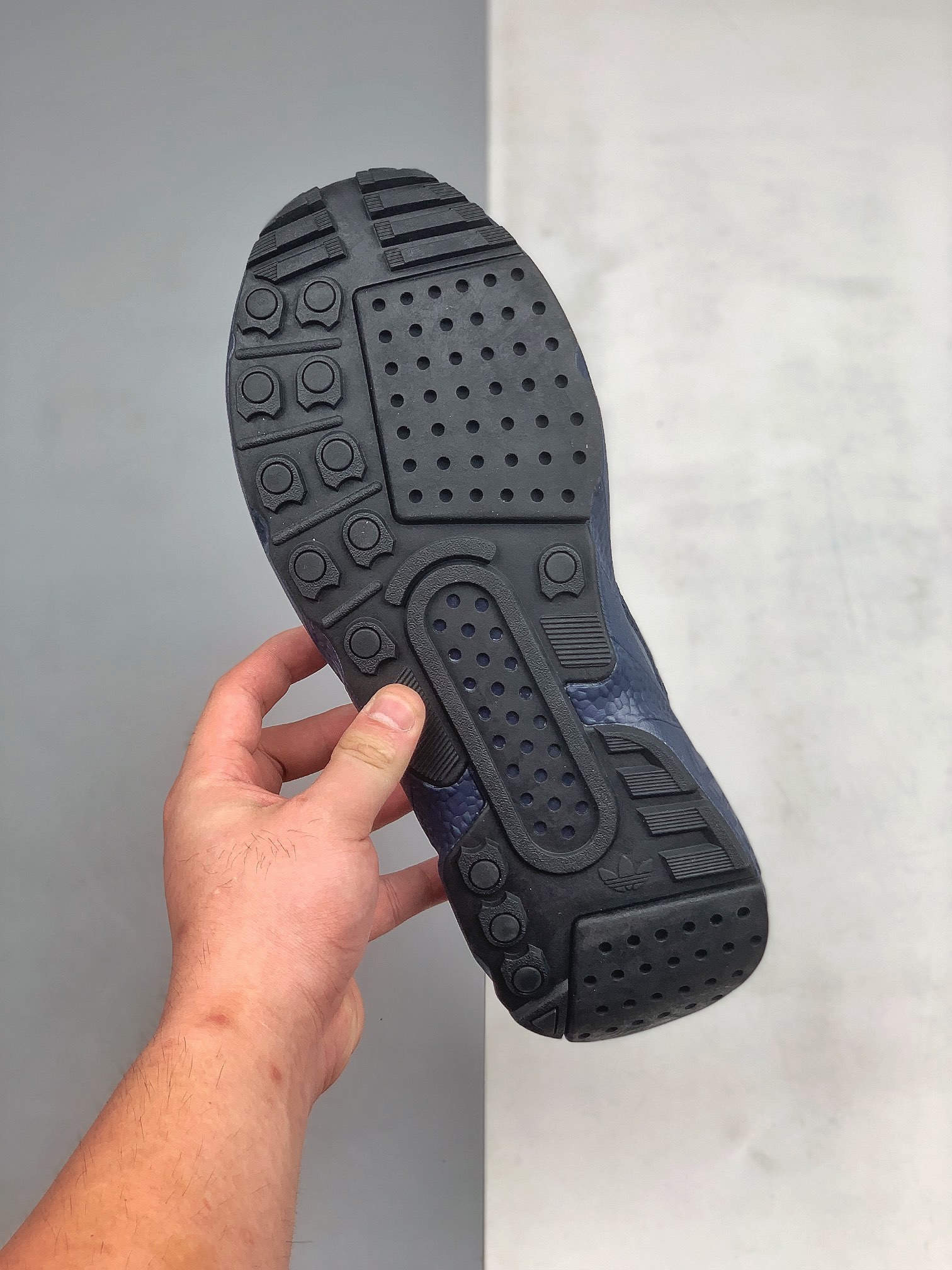 Adidas ZX 22 Boost Shadow Navy GY6711 – Stylish and Versatile Athletic Footwear Adidas ZX 22 Boost Shadow Navy GY6711 – Stylish and Versatile Athletic Footwear