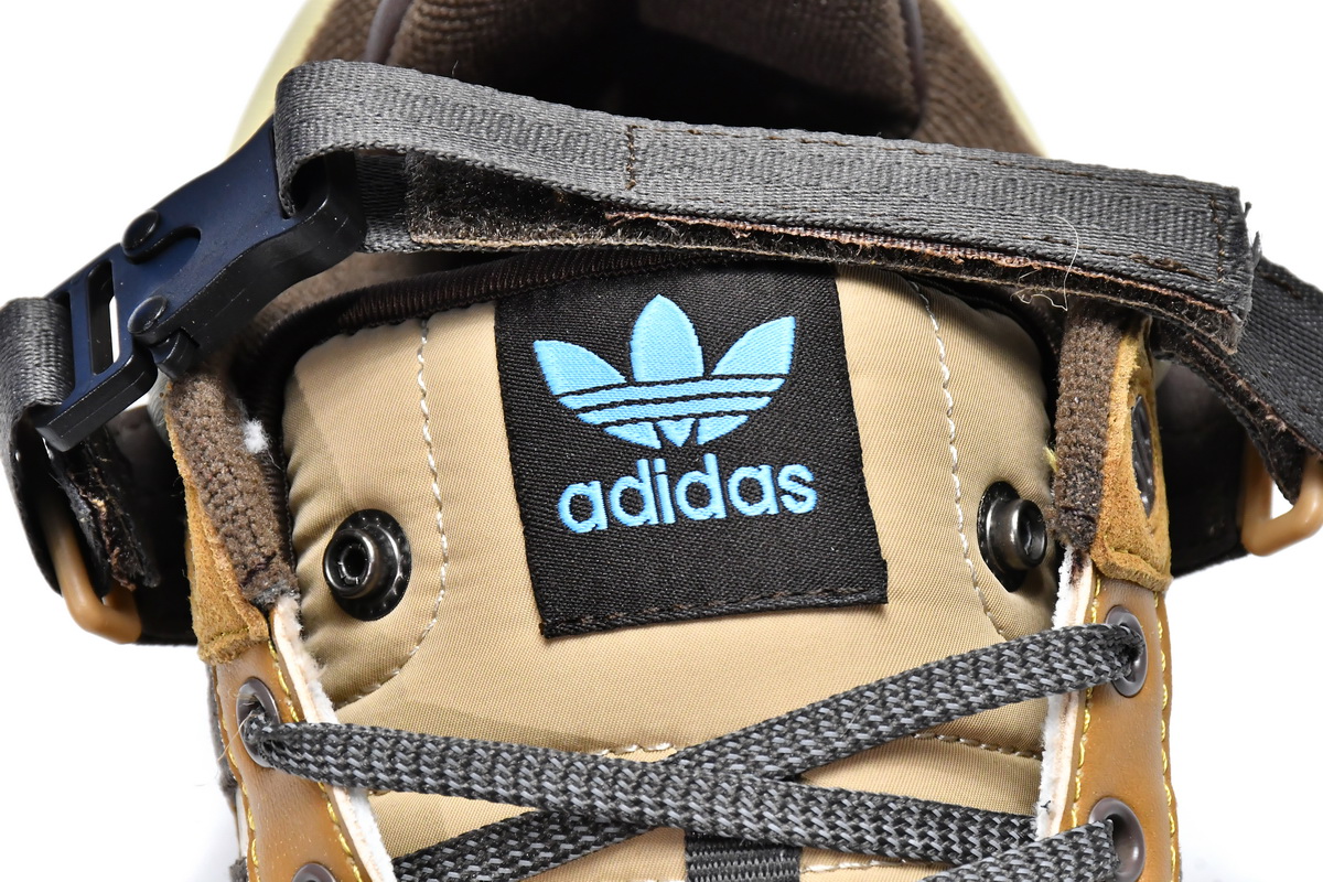 Adidas Bad Bunny X Forum Buckle Low 'The First Cafe' GW0264 - Exclusive Collaboration Sneakers Adidas Bad Bunny X Forum Buckle Low 'The First Cafe' GW0264 - Exclusive Collaboration Sneakers