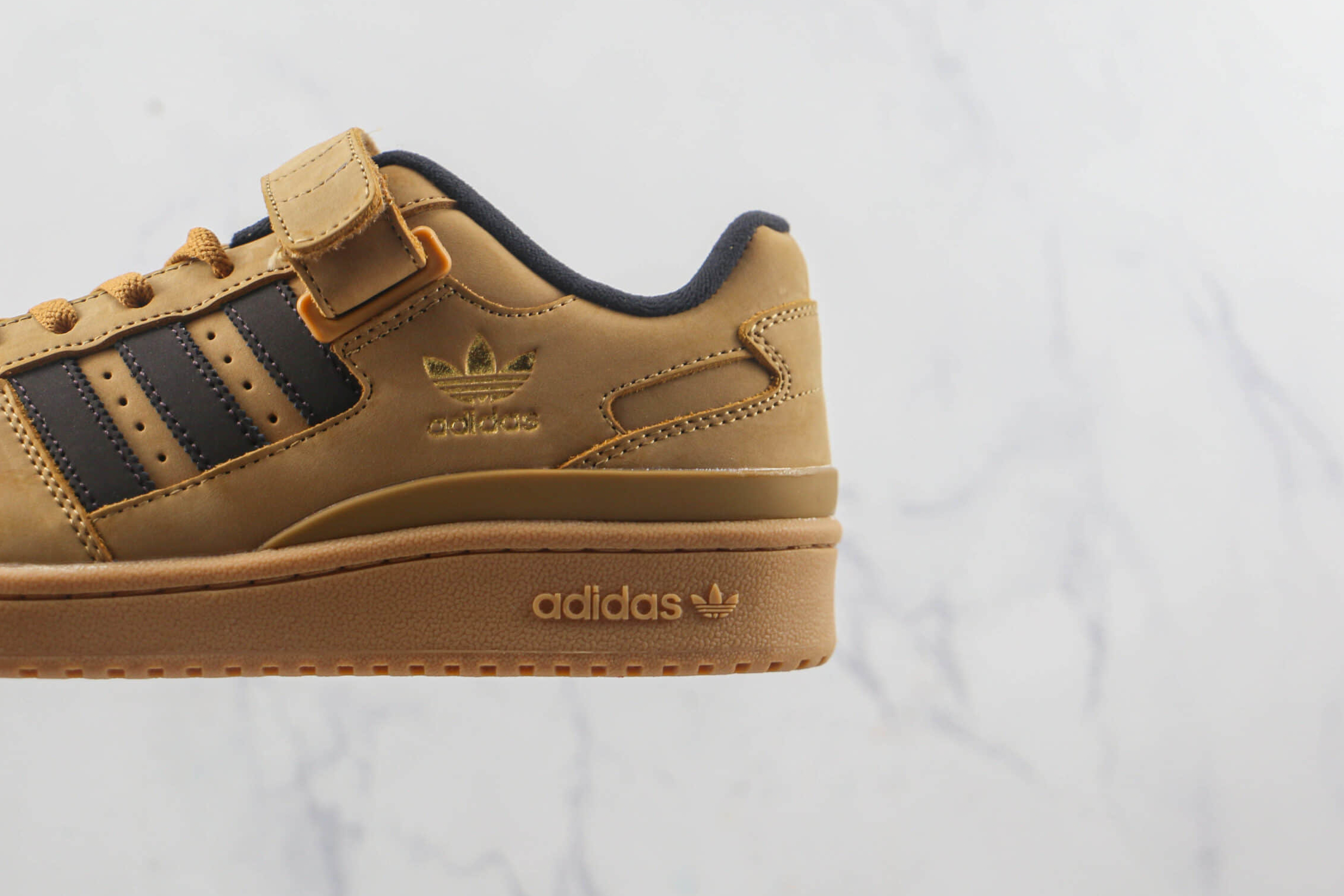 Adidas Originals Forum Low GW6230 - Stylish and Classic Sneakers Adidas Originals Forum Low GW6230 - Stylish and Classic Sneakers