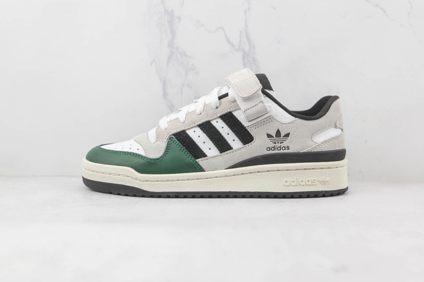 Adidas Originals Forum Low GY8203 - Trendy and Classic Sneakers