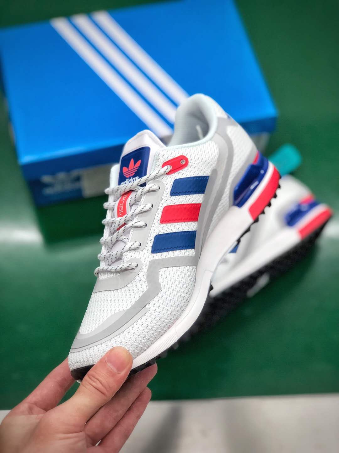 Adidas ZX 700 HD 'Collegiate Royal Red' FX7463 - Stylish and Comfortable Sneakers from Adidas Adidas ZX 700 HD 'Collegiate Royal Red' FX7463 - Stylish and Comfortable Sneakers from Adidas