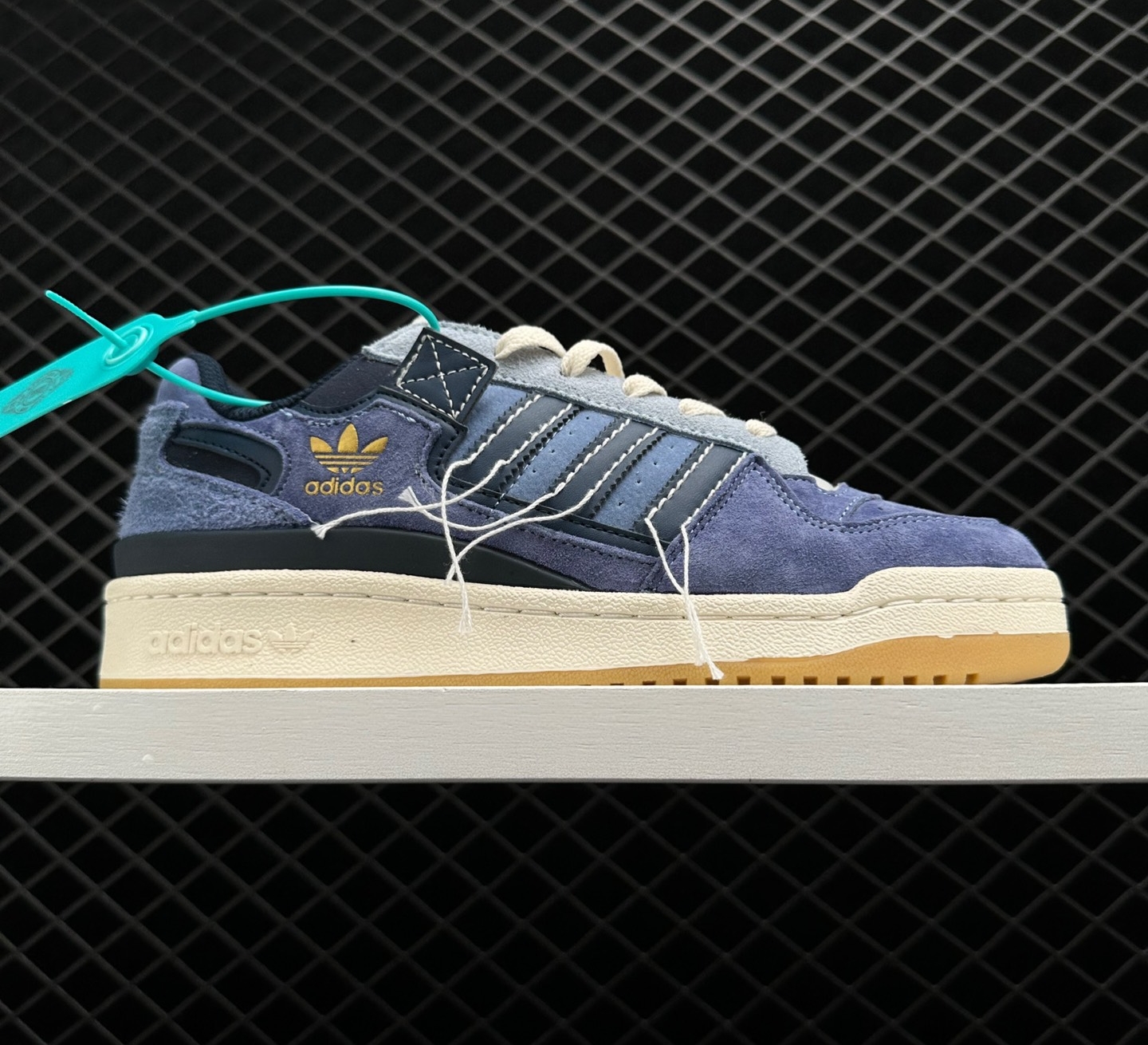 Adidas Originals Forum 84 Low Blue GW0298 - Stylish and Comfortable Footwear