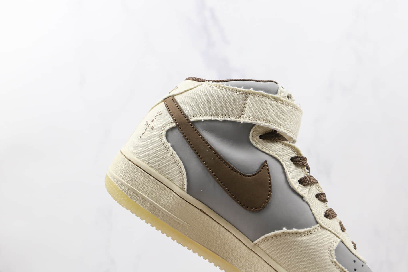 Travis Scott x Sony PS5 x Nike AF1 Mid Beige Grey Brown BQ5828-202 Travis Scott x Sony PS5 x Nike AF1 Mid Beige Grey Brown BQ5828-202