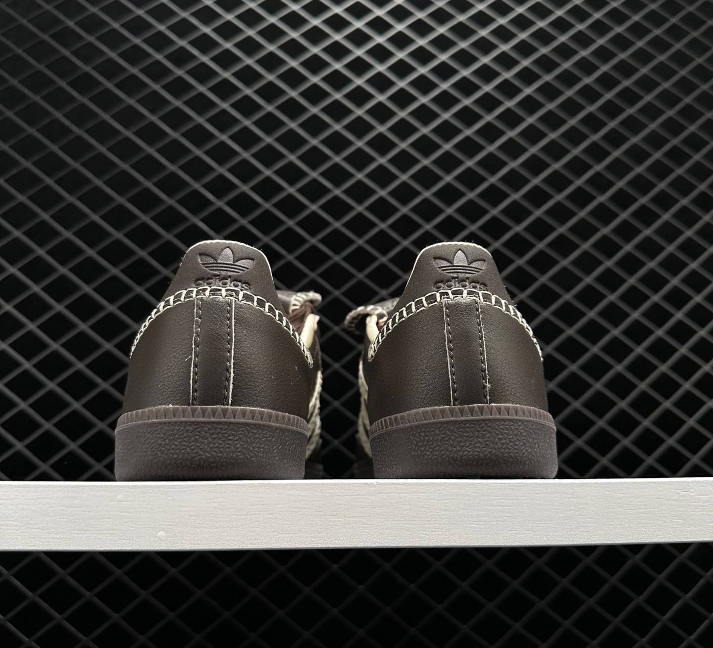 Adidas Wales Bonner x Samba 'Black' FX7517 - Stylish Collaboration with a Classic Touch Adidas Wales Bonner x Samba 'Black' FX7517 - Stylish Collaboration with a Classic Touch