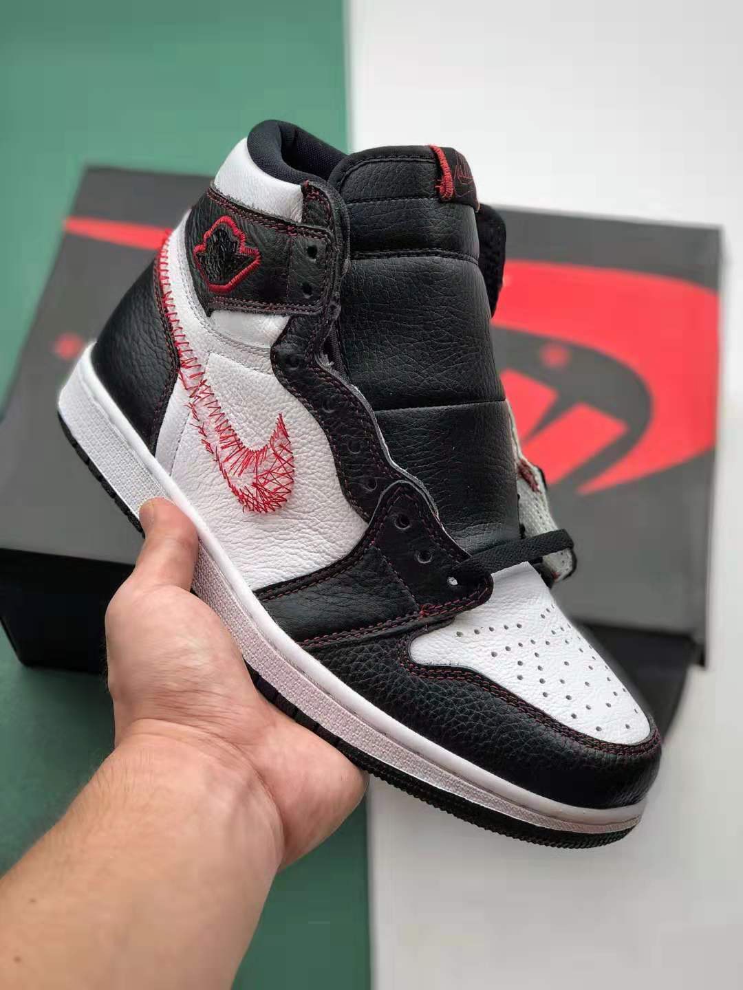 Air Jordan 1 Retro High OG 'Defiant' CD6579-071