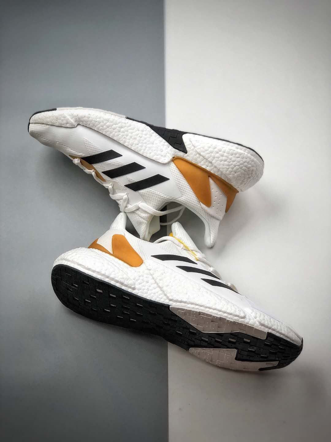Adidas X9000L4 White Gold Metallic FY2347 - Stylish and Comfy Sneakers Adidas X9000L4 White Gold Metallic FY2347 - Stylish and Comfy Sneakers