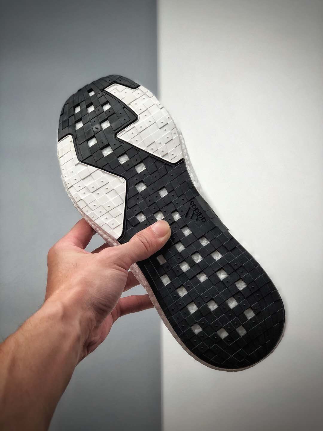 Adidas X9000L4 White Gold Metallic FY2347 - Stylish and Comfy Sneakers Adidas X9000L4 White Gold Metallic FY2347 - Stylish and Comfy Sneakers