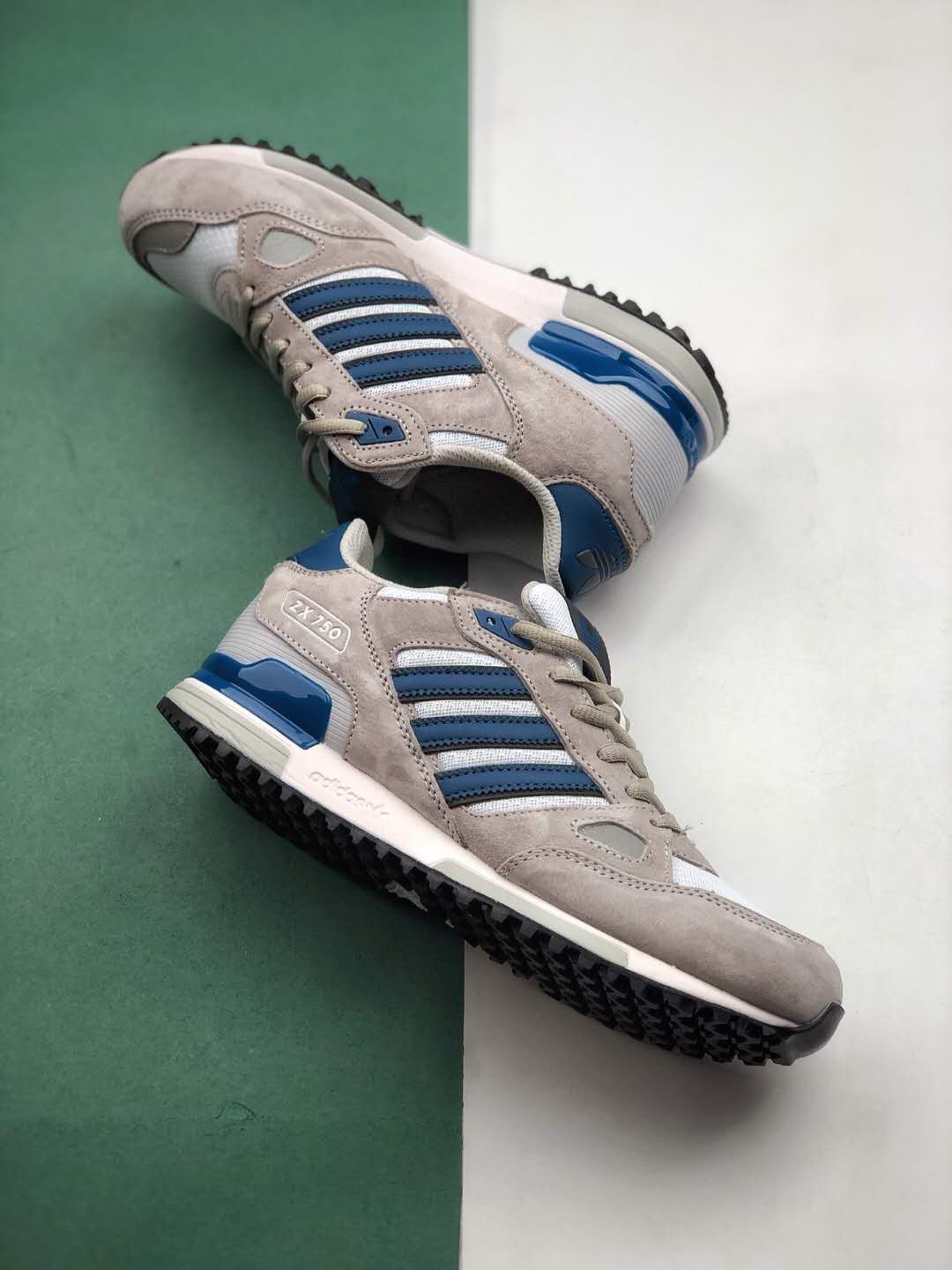 Adidas Originals ZX 750 B39988 - Top Quality Athletic Sneakers Adidas Originals ZX 750 B39988 - Top Quality Athletic Sneakers