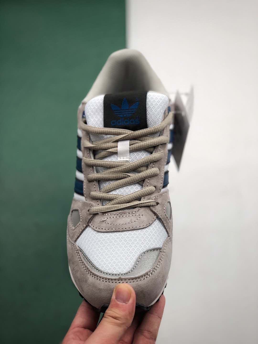 Adidas Originals ZX 750 B39988 - Top Quality Athletic Sneakers Adidas Originals ZX 750 B39988 - Top Quality Athletic Sneakers