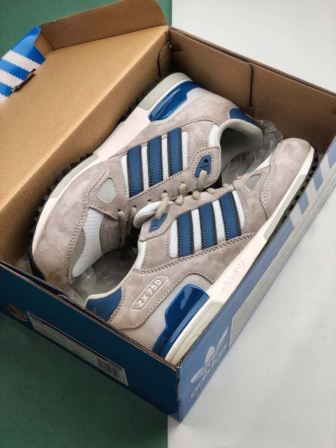 Adidas Originals ZX 750 B39988 - Top Quality Athletic Sneakers Adidas Originals ZX 750 B39988 - Top Quality Athletic Sneakers