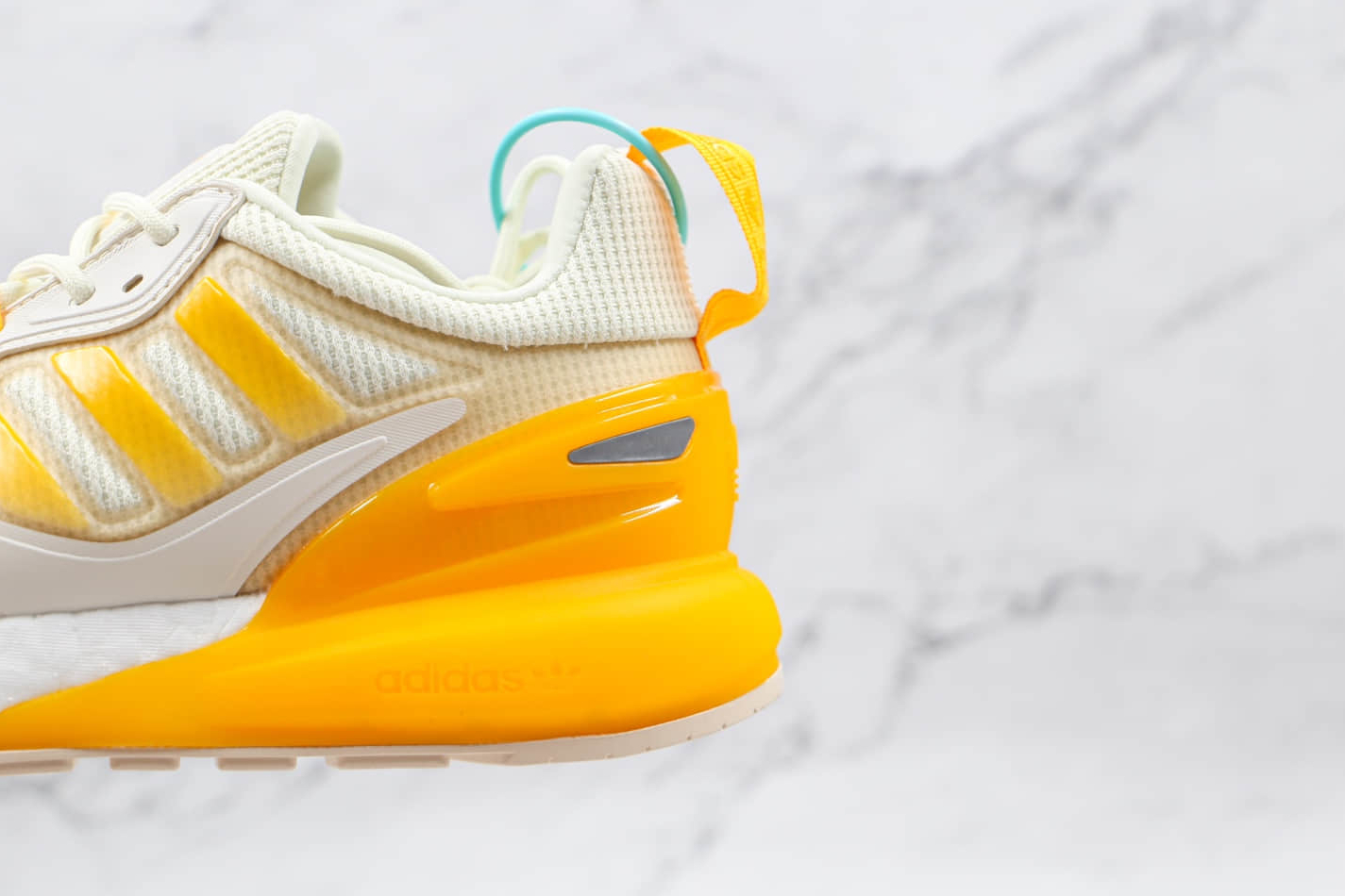 Adidas Originals ZX 2K Boost 2.0 'Wonder White Orange Tint' GZ7823 - Stylish and Trendy Sneakers Adidas Originals ZX 2K Boost 2.0 'Wonder White Orange Tint' GZ7823 - Stylish and Trendy Sneakers