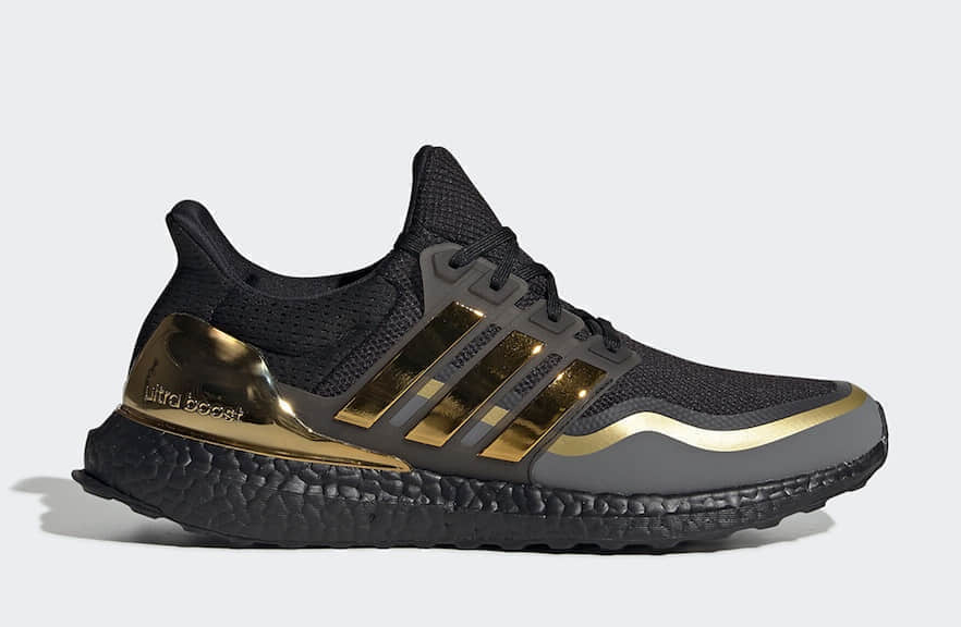 Adidas UltraBoost Metallic Gold - Sleek Style & Performance