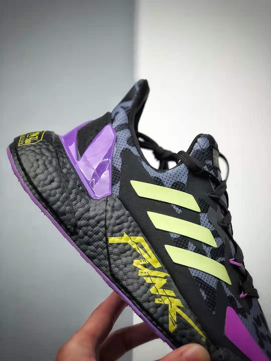 Adidas X9000L4 Cyberpunk 2077 Black Metallic Gold FZ3090 - Exclusive Futuristic Sneakers Adidas X9000L4 Cyberpunk 2077 Black Metallic Gold FZ3090 - Exclusive Futuristic Sneakers