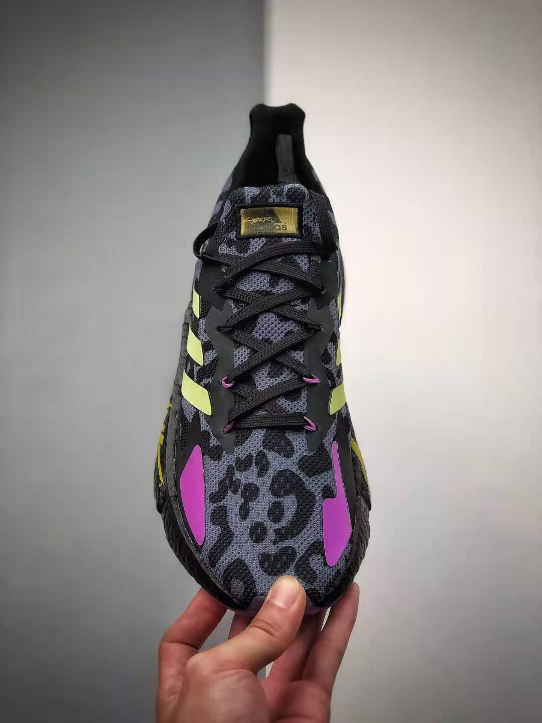 Adidas X9000L4 Cyberpunk 2077 Black Metallic Gold FZ3090 - Exclusive Futuristic Sneakers Adidas X9000L4 Cyberpunk 2077 Black Metallic Gold FZ3090 - Exclusive Futuristic Sneakers