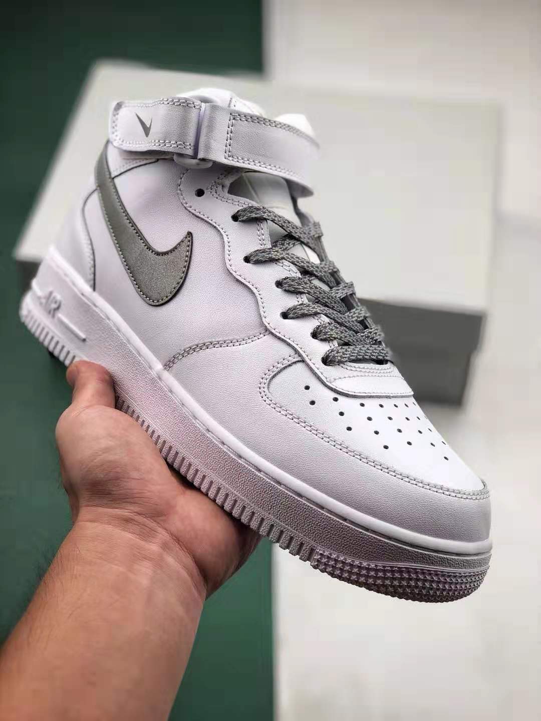 Nike Air Force 1'07 Mid White Static 366731-606 - Stylish and Classic Sneakers for Any Outfit