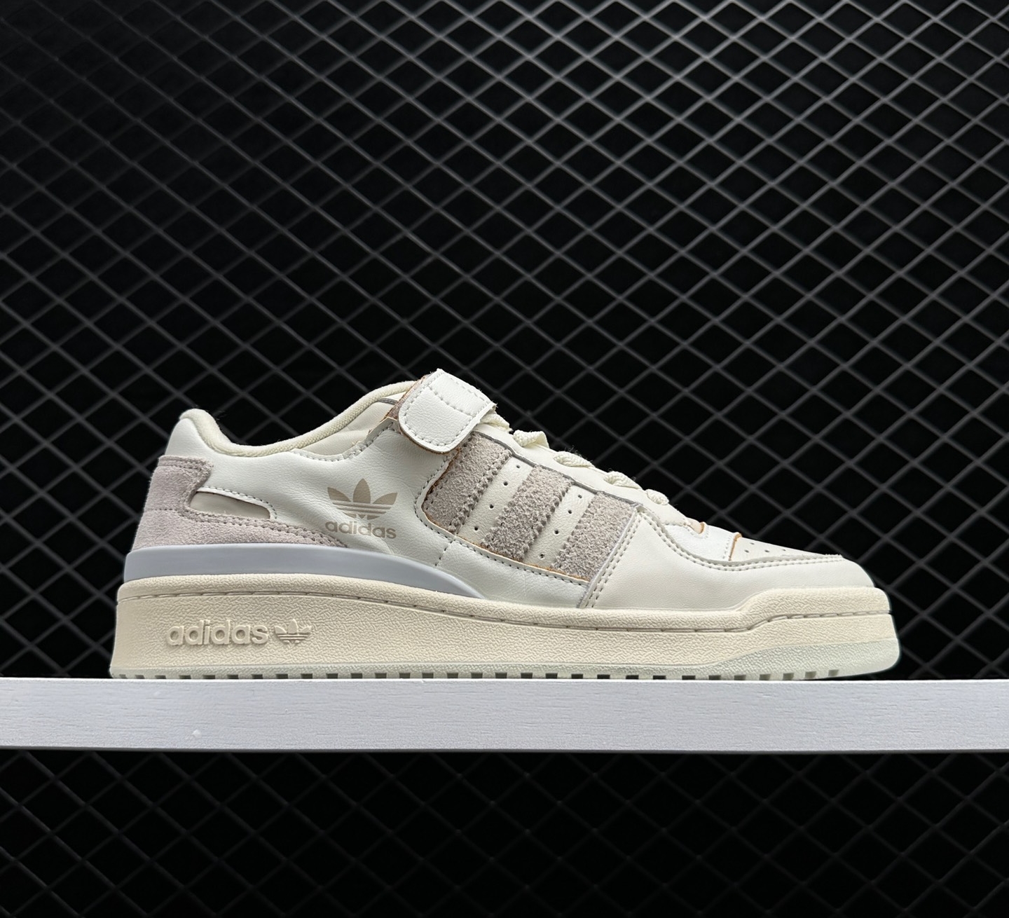 Adidas Forum 84 Low Orbit Grey FY4577 - Stylish and Versatile Sneakers