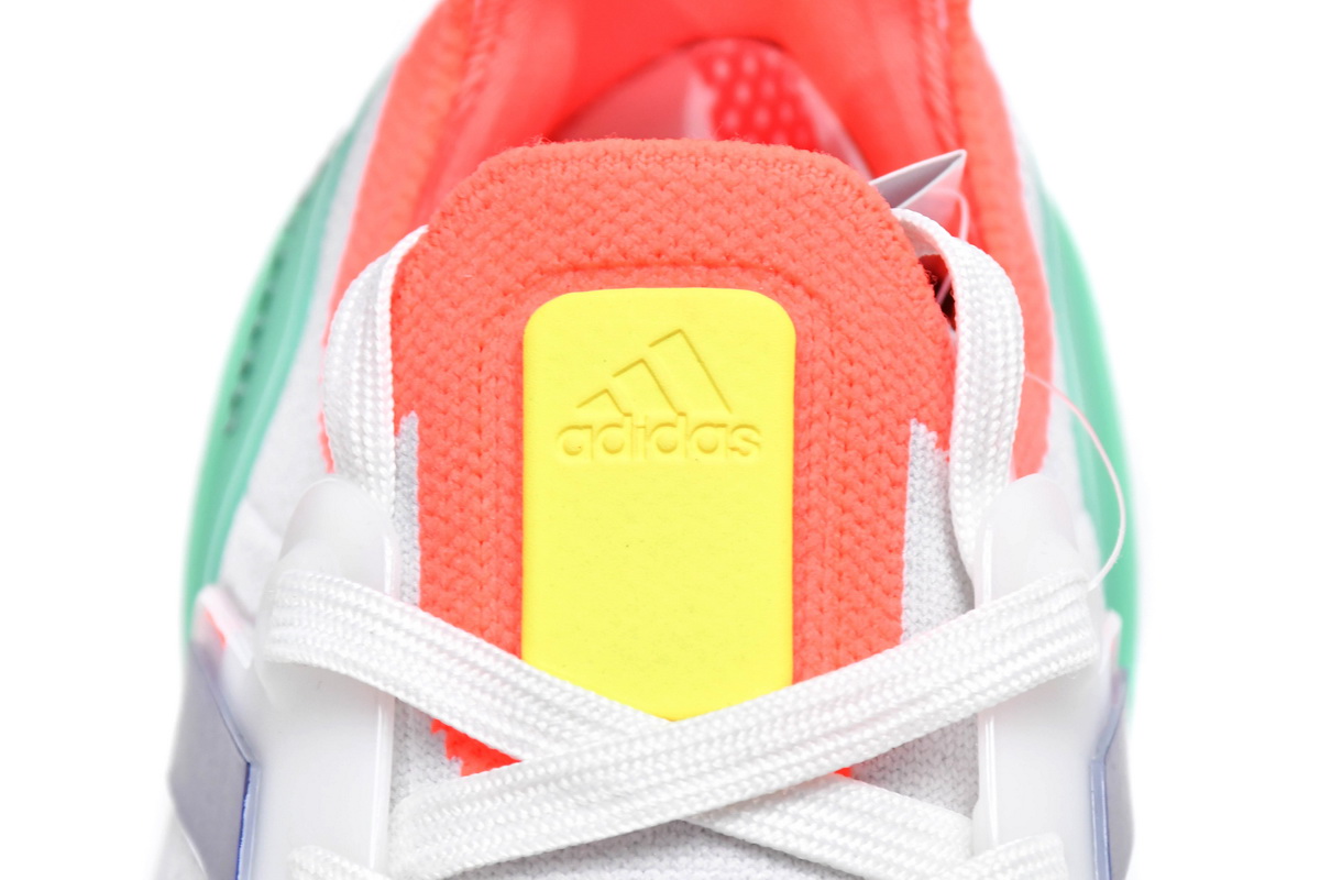 Adidas Ultra Boost 2022 Dazzling Color FY8688 - Top Performance Athletics
