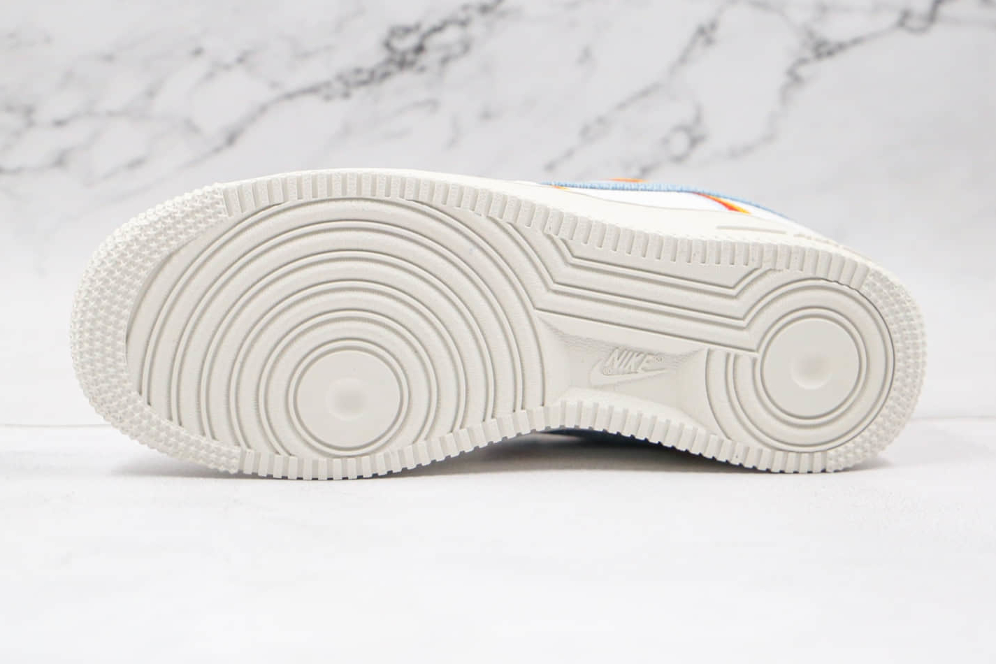 Nike Air Force 1 Low 'Sail Denim Swoosh' DJ4655-133: Classic Style and Comfort for Sneaker Enthusiasts Nike Air Force 1 Low 'Sail Denim Swoosh' DJ4655-133: Classic Style and Comfort for Sneaker Enthusiasts