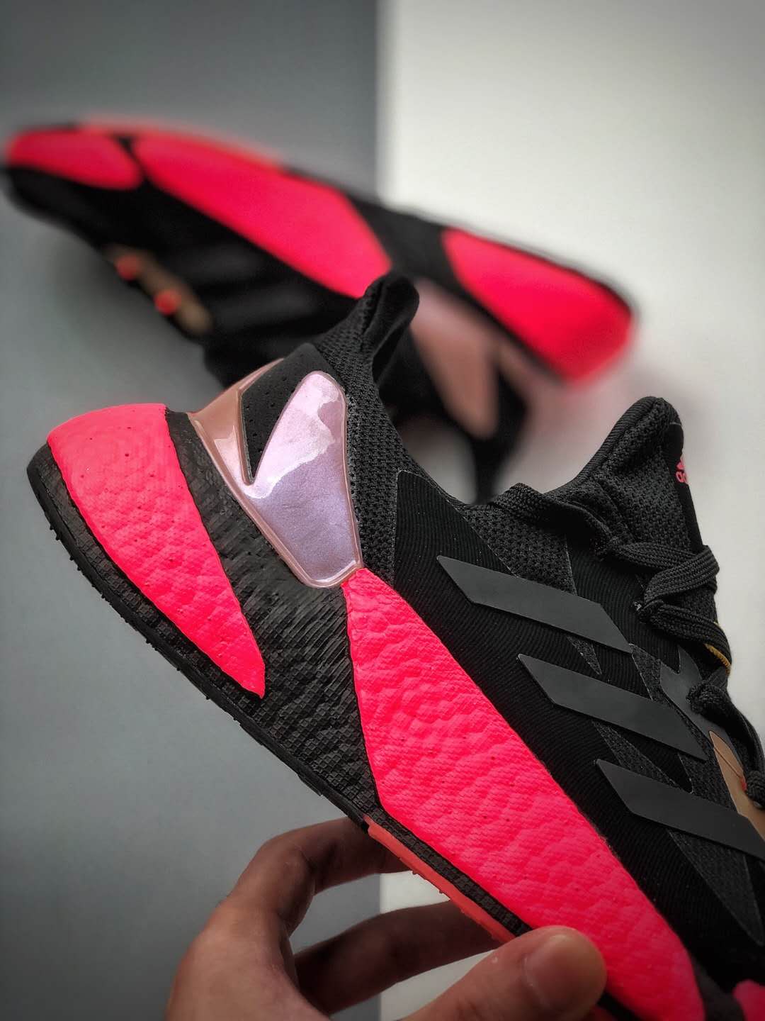 Adidas X9000L4 Black Signal Pink FW8389 - Sleek and Stylish Running Shoes Adidas X9000L4 Black Signal Pink FW8389 - Sleek and Stylish Running Shoes
