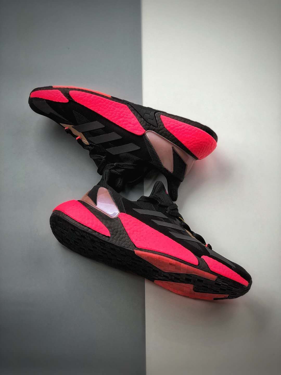 Adidas X9000L4 Black Signal Pink FW8389 - Sleek and Stylish Running Shoes Adidas X9000L4 Black Signal Pink FW8389 - Sleek and Stylish Running Shoes