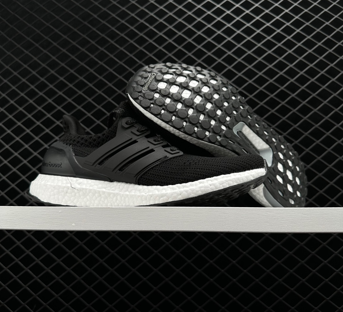 Adidas UltraBoost 4.0 DNA 'Black White' FY9123 - Shop Now! Adidas UltraBoost 4.0 DNA 'Black White' FY9123 - Shop Now!
