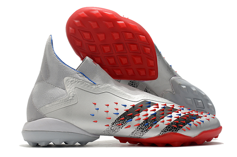 Adidas Predator Freak TF Showpiece Pack: Power and Precision