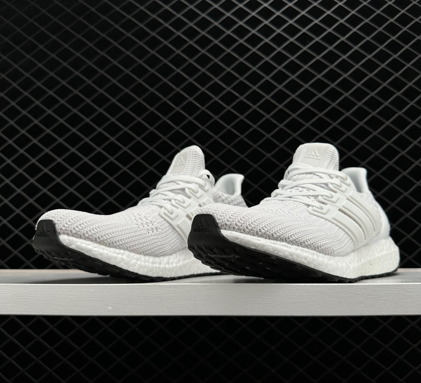 Adidas UltraBoost 2.0 Limited 'White Reflective' BB3928 - Premium Style & Performance Adidas UltraBoost 2.0 Limited 'White Reflective' BB3928 - Premium Style & Performance