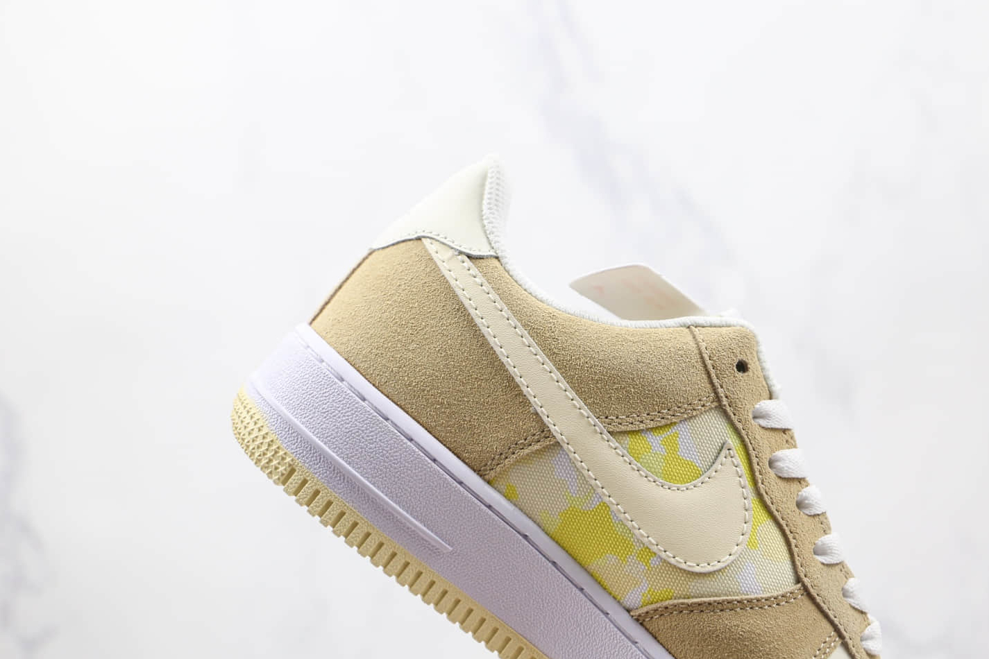 Nike Air Force 1 Low 'Lemon Drop' DM9476-700 - Refresh your style Nike Air Force 1 Low 'Lemon Drop' DM9476-700 - Refresh your style