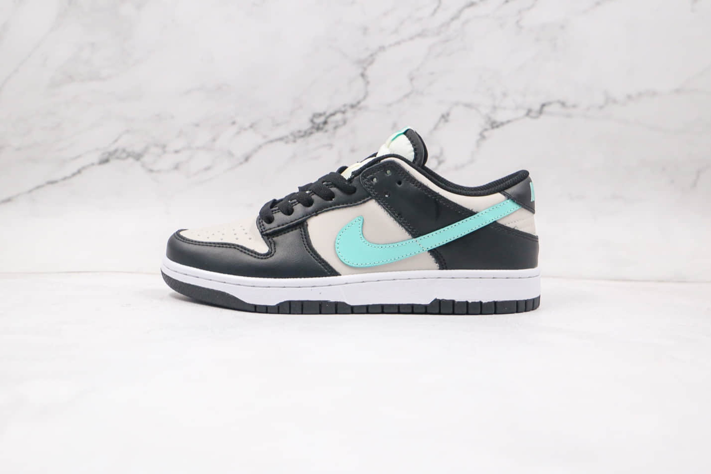 Nike Dunk Low 'Tiffany' CW1590-003