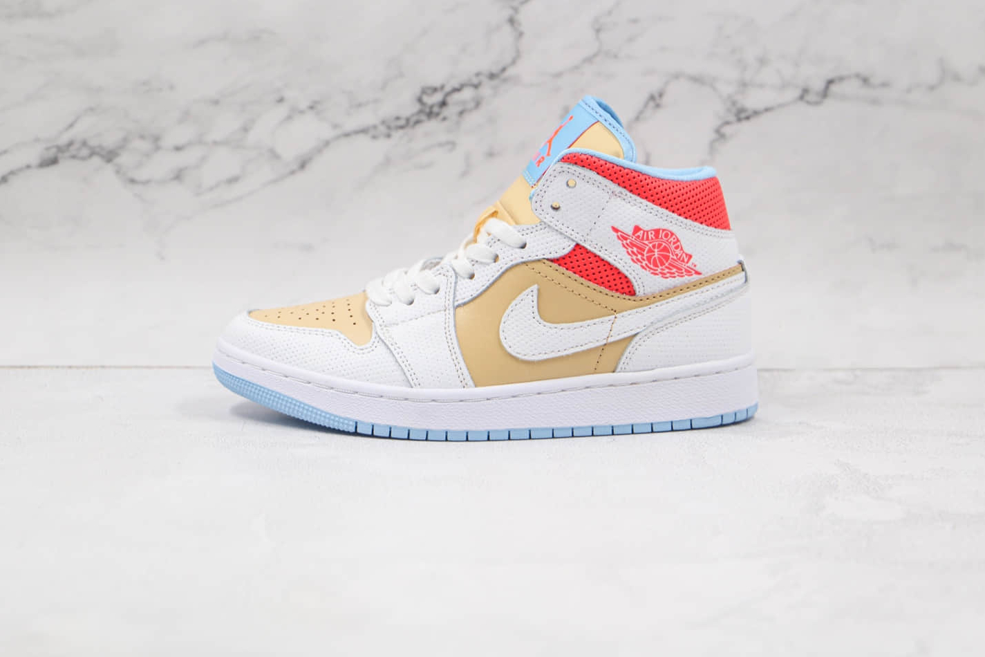 Air Jordan 1 Mid SE 'Sesame' CZ0774-200 - Premium Sneakers in Stylish Sesame Colorway