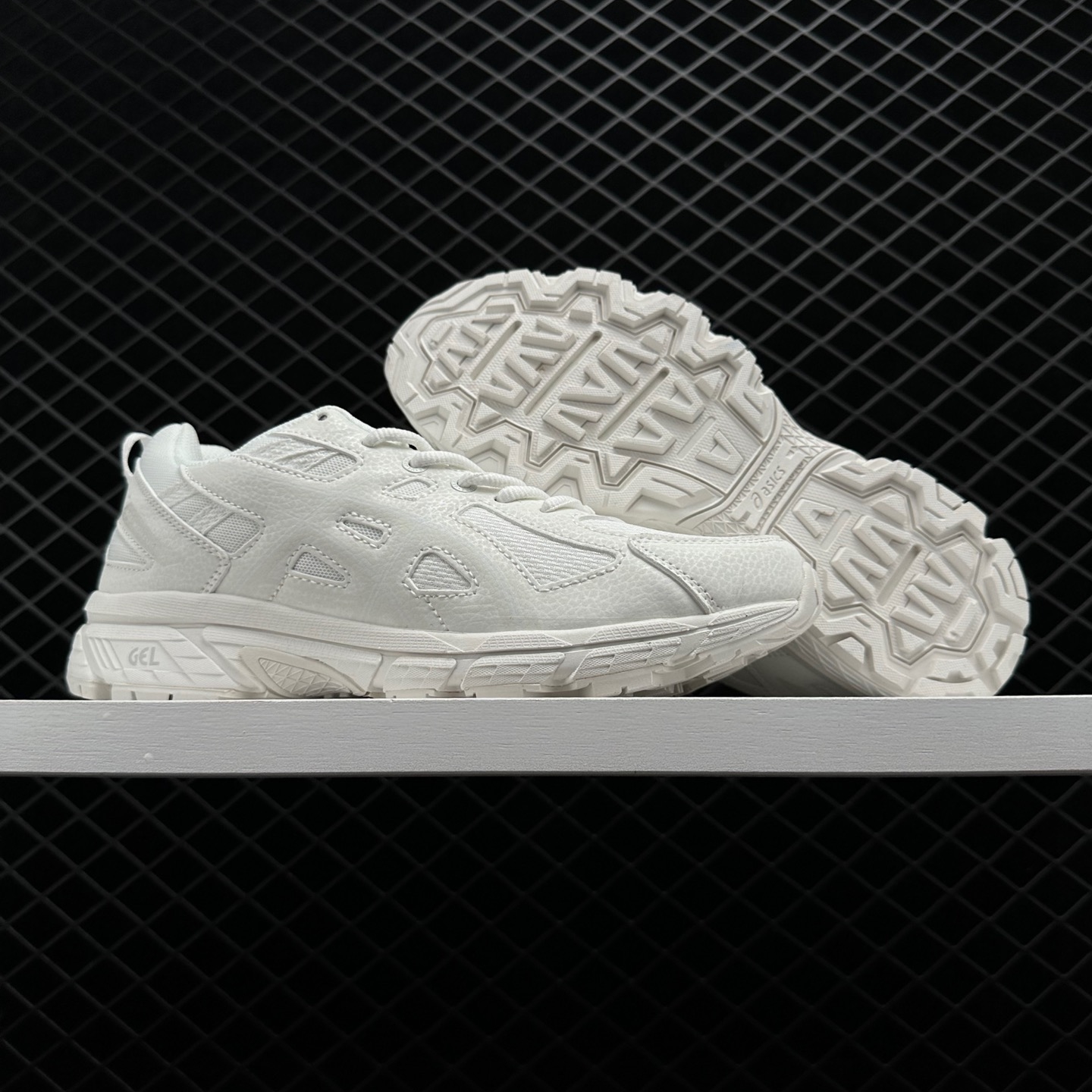 Asics Gel-Venture 6 Creamwhite - Premium Running Shoes for Outdoor Enthusiasts Asics Gel-Venture 6 Creamwhite - Premium Running Shoes for Outdoor Enthusiasts