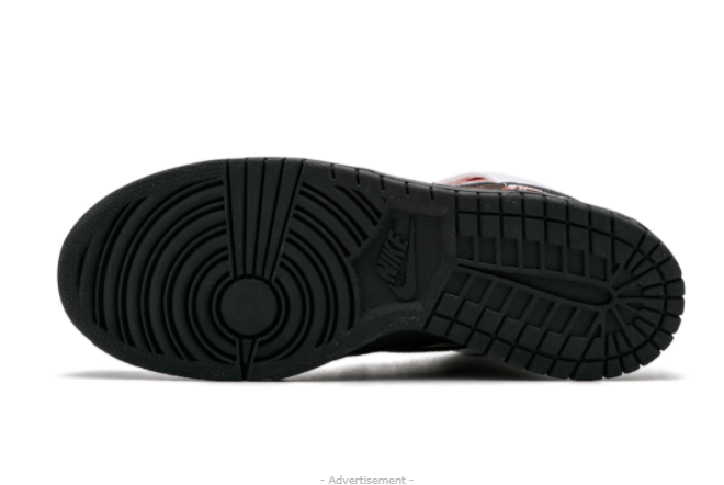 Nike SB Dunk High 'Melvins' 2005 305050-103 - Premium Style with Authentic Retro Appeal Nike SB Dunk High 'Melvins' 2005 305050-103 - Premium Style with Authentic Retro Appeal