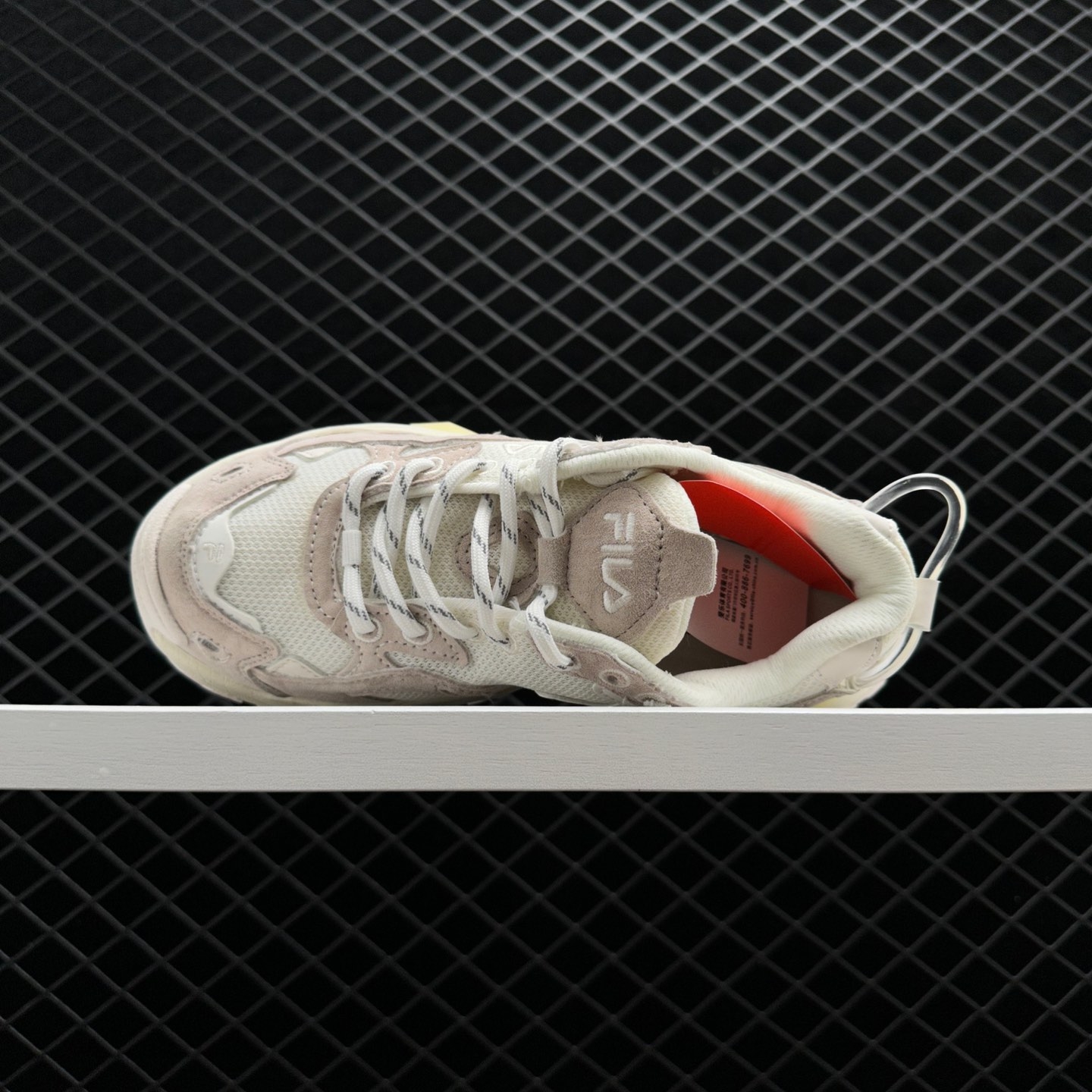 Fila Fusion Beige: Premium Blend of Style and Comfort Fila Fusion Beige: Premium Blend of Style and Comfort