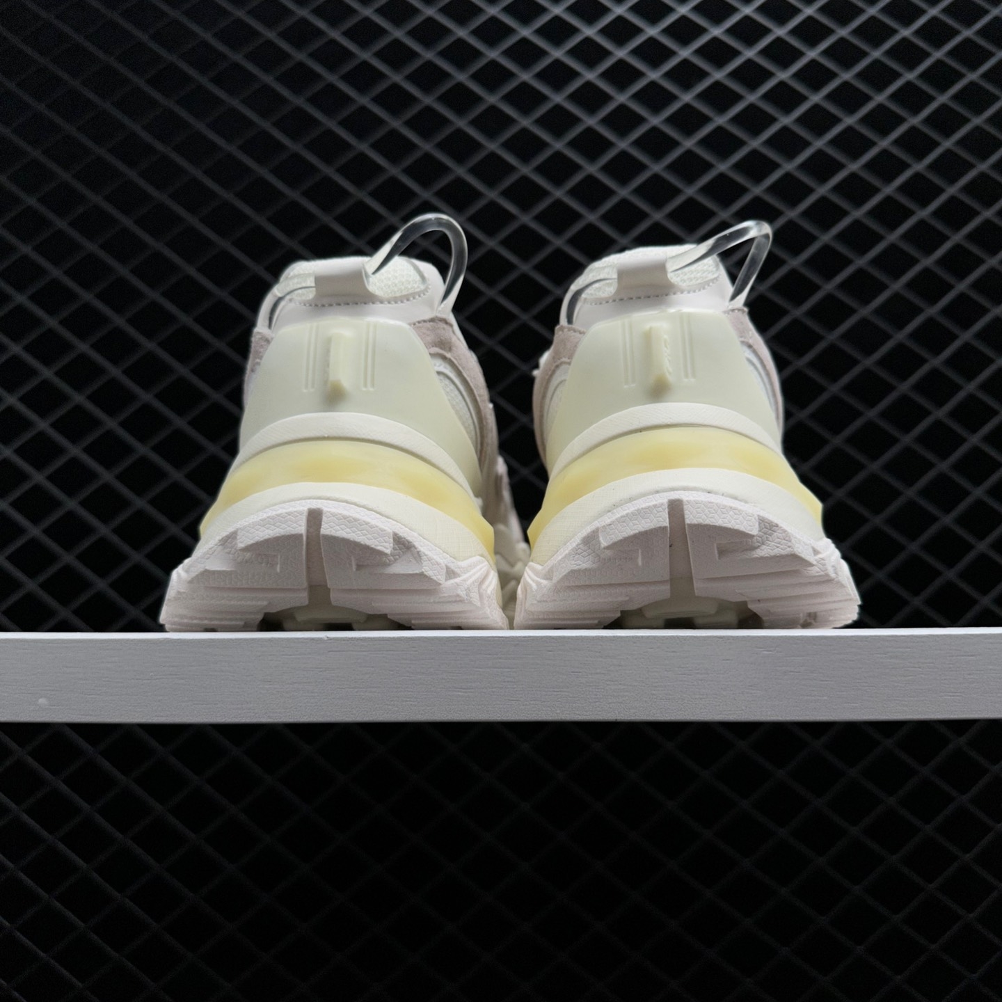 Fila Fusion Beige: Premium Blend of Style and Comfort Fila Fusion Beige: Premium Blend of Style and Comfort