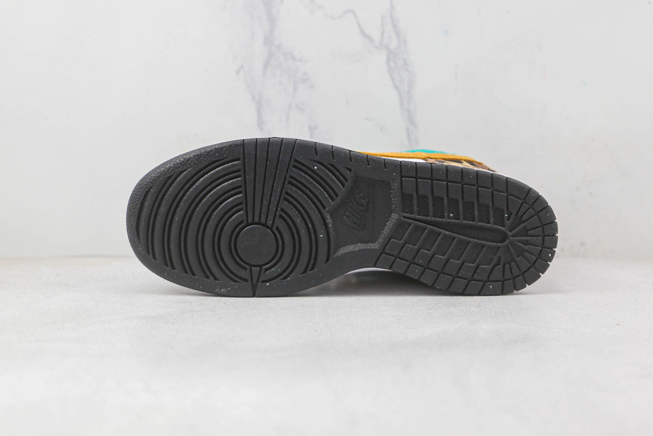 Nike Dunk Low SE 'Safari Mix' DN3866-100 - Limited Edition Sneakers