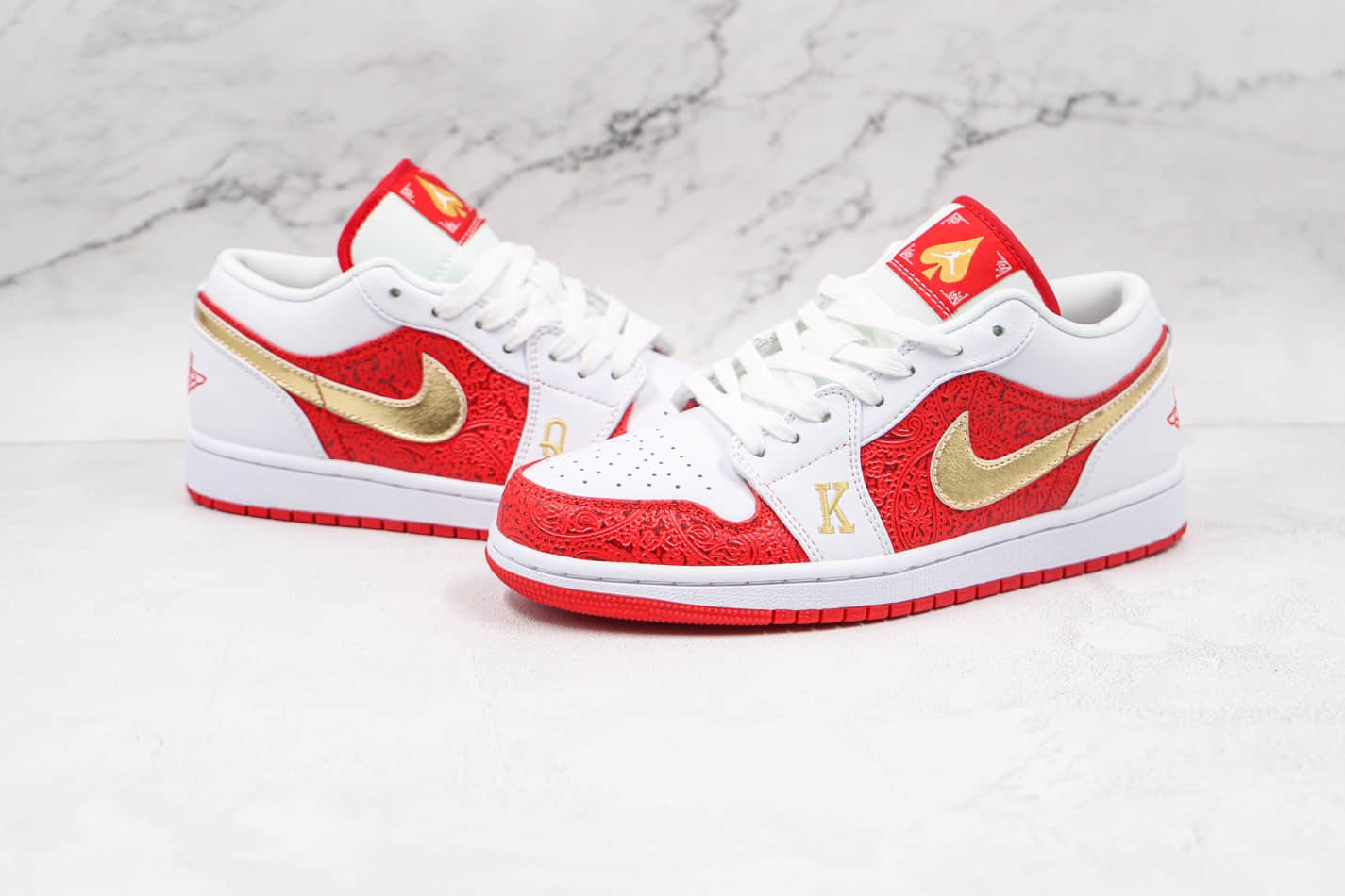 Air Jordan 1 Low SE 'Spades' DJ5185-100 - Premium Sneaker with Iconic Style