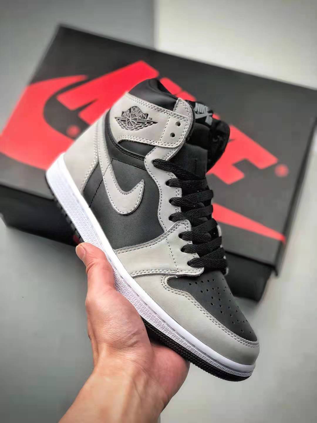 Air Jordan 1 Retro High OG 'Shadow 2.0' 555088-035