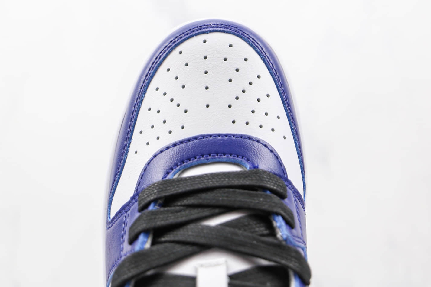 Nike AMBUSH x Dunk High 'Deep Royal' CU7544-400: Exclusive Collaboration with Ambush for Deep Royal Blue Sneaker Nike AMBUSH x Dunk High 'Deep Royal' CU7544-400: Exclusive Collaboration with Ambush for Deep Royal Blue Sneaker