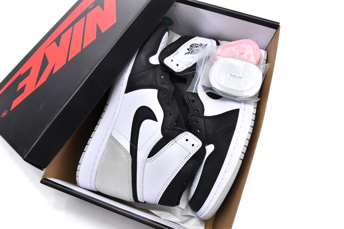 Air Jordan 1 Retro High OG 'Stage Haze' 555088-108 - Exclusive Release!