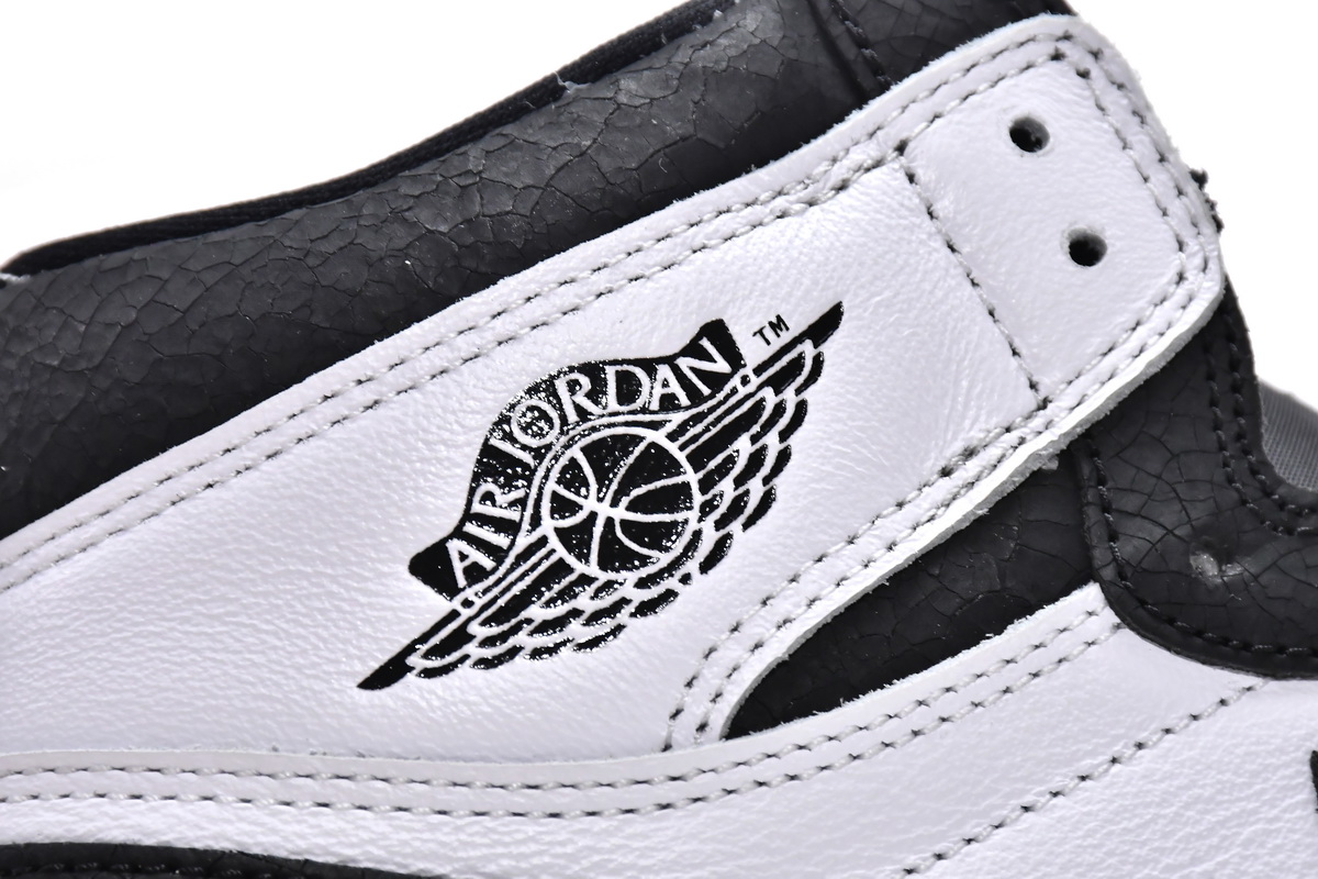 Air Jordan 1 Retro High OG 'Stage Haze' 555088-108 - Exclusive Release!