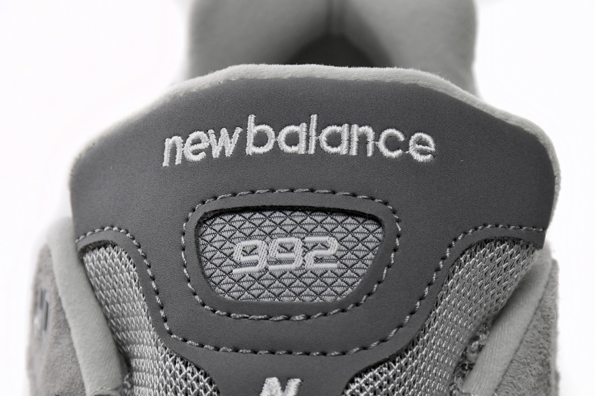 New Balance 992 Made In USA 'Grey' M992GR - Premium Athletic Sneakers for Men New Balance 992 Made In USA 'Grey' M992GR - Premium Athletic Sneakers for Men