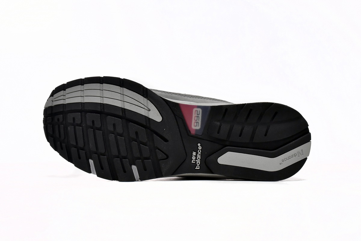 New Balance 992 Made In USA 'Grey' M992GR - Premium Athletic Sneakers for Men New Balance 992 Made In USA 'Grey' M992GR - Premium Athletic Sneakers for Men