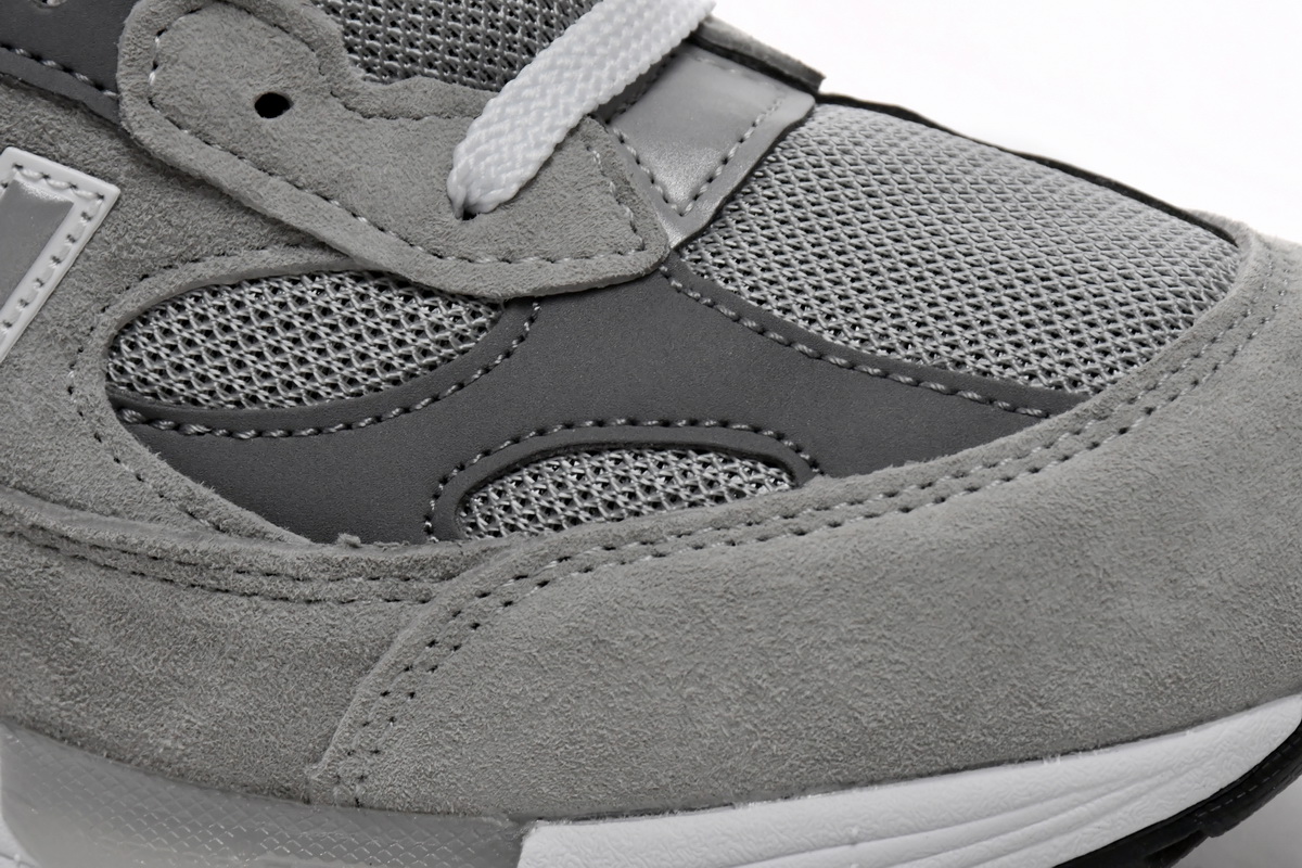 New Balance 992 Made In USA 'Grey' M992GR - Premium Athletic Sneakers for Men New Balance 992 Made In USA 'Grey' M992GR - Premium Athletic Sneakers for Men