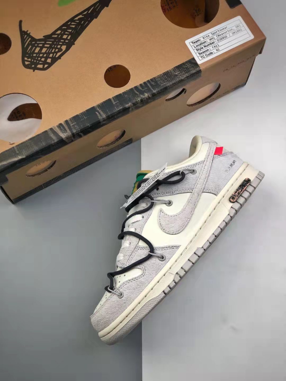 Nike Off-White x Dunk Low 'Lot 20 of 50' DJ0950-115 - Limited Edition Collaboration