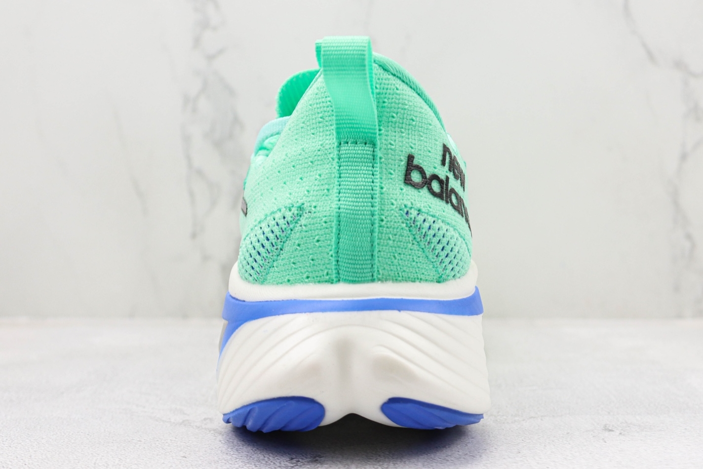 New Balance FuelCell SuperComp Elite V3 'Bright Mint' MRCELLT3 - Enhanced Performance and Style