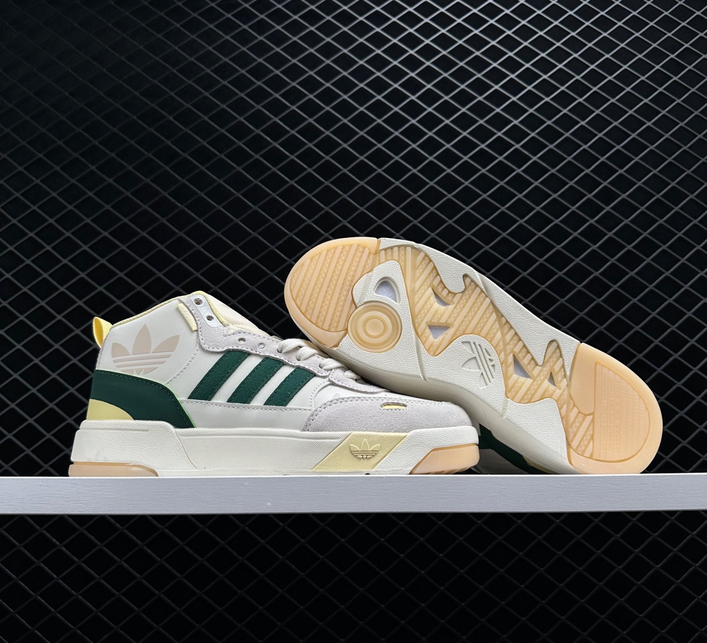 Adidas Originals Post Up WHITE GREEN YELLOW GV9318 - Stylish and Trendy Sneakers
