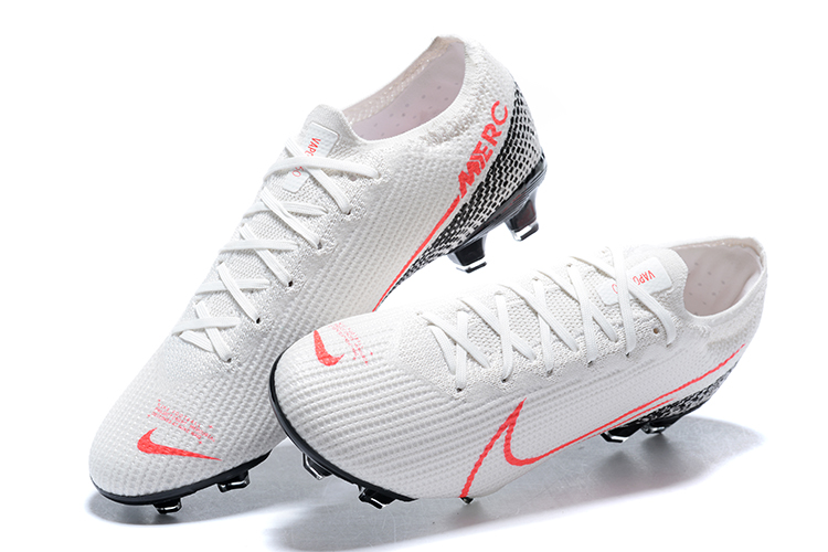 Nike Mercurial Vapor 13 Elite FG 2020 White Red Black - Supreme Performance for Footballers! Nike Mercurial Vapor 13 Elite FG 2020 White Red Black - Supreme Performance for Footballers!